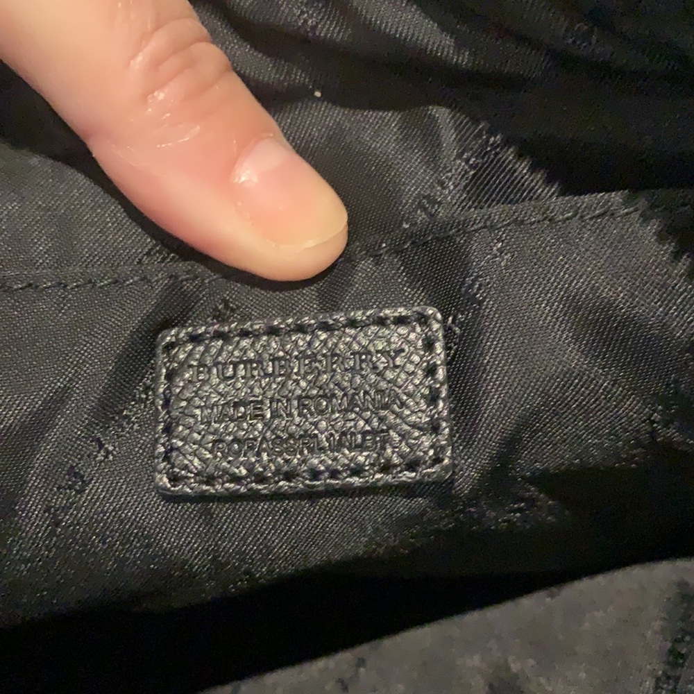 Authentic Burberry clutch - Picture 5 of 16